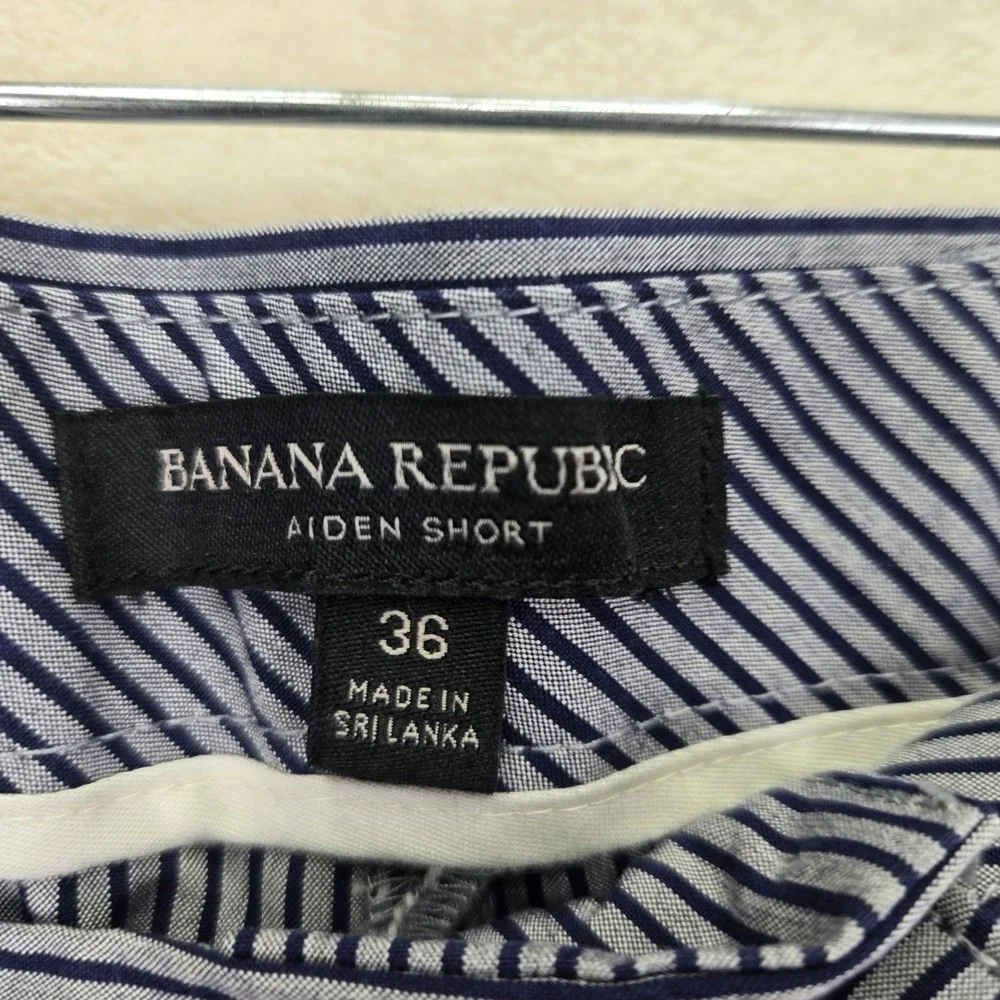 Banana Republic Aiden Mens Shorts 36 Blue White‎ Striped Chino Nautical Preppy